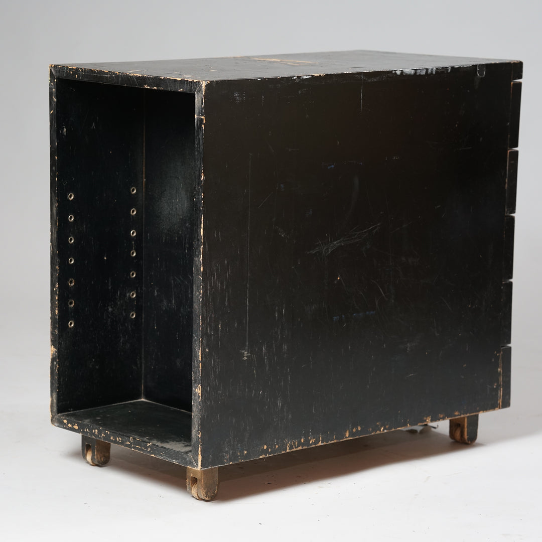 Model B96 chest of drawers, Aino Aalto, Oy Huonekalu- ja Rakennustyötehdas AB, 1930/1940s