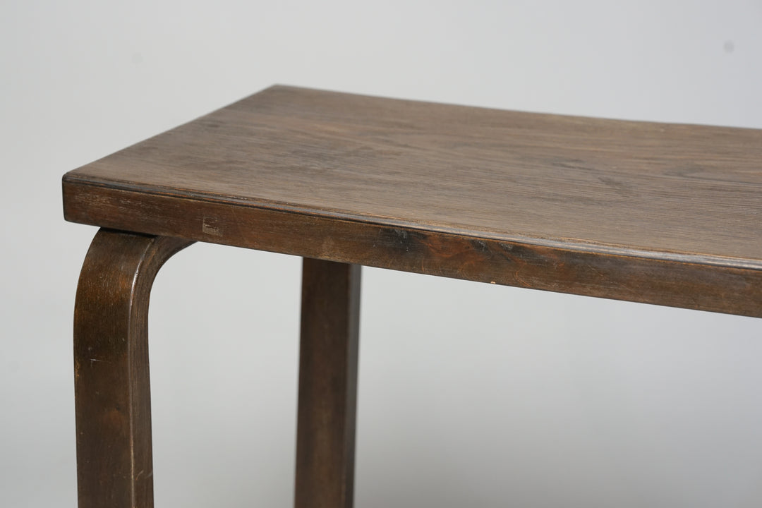 *Reserved* Side table, Alvar Aalto, Oy Huonekalu- ja Rakennustyötehdas Ab, 1930s