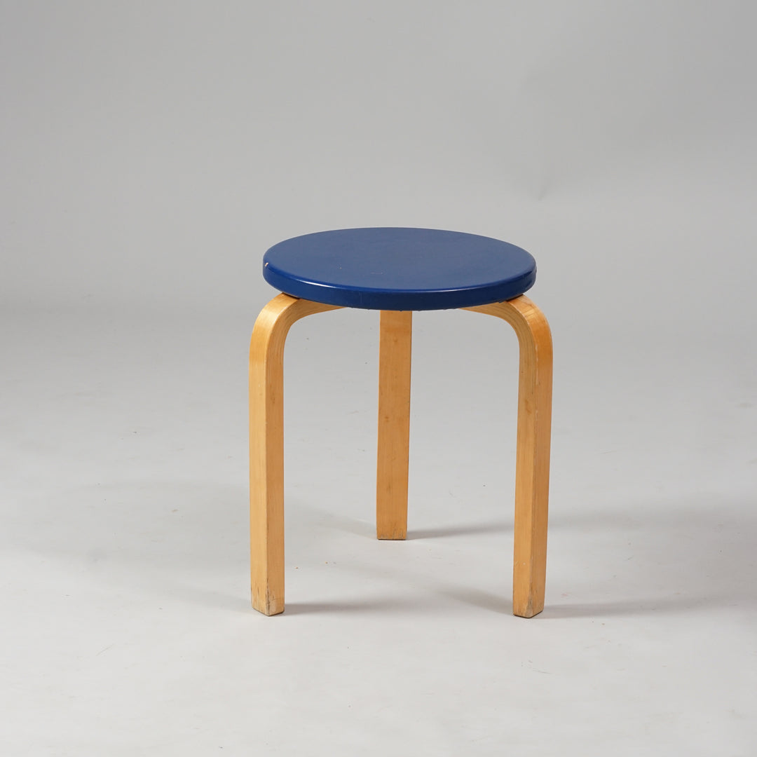Jakkarat malli 60 (3 kpl), Alvar Aalto, Artek, 50/60-luku