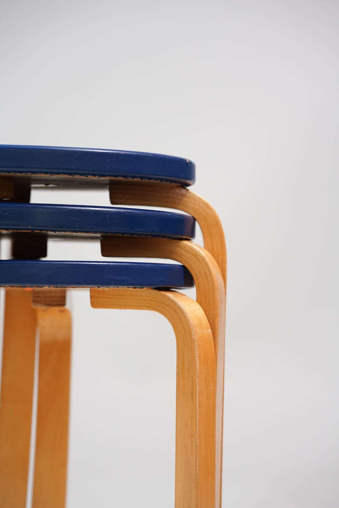Jakkarat malli 60 (3 kpl), Alvar Aalto, Artek, 50/60-luku