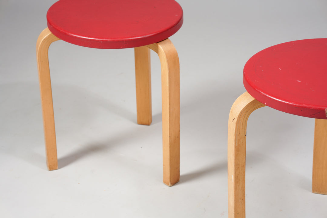 Jakkarat malli 60 (2 kpl), Alvar Aalto, Artek, 60-luku