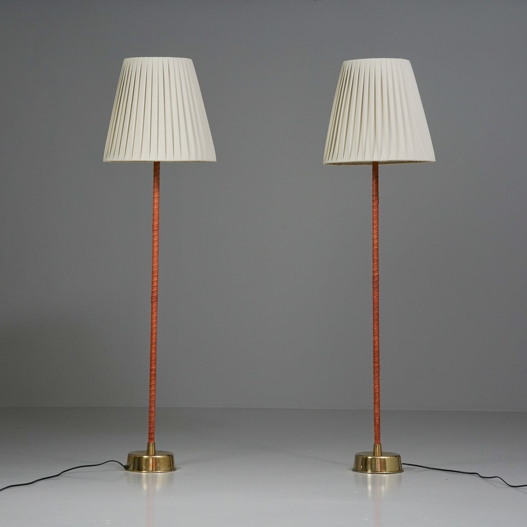 Lattiavalaisin pari, malli  "Ihanne"/"senator", Lisa Johansson-Pape, Orno, 50-luku