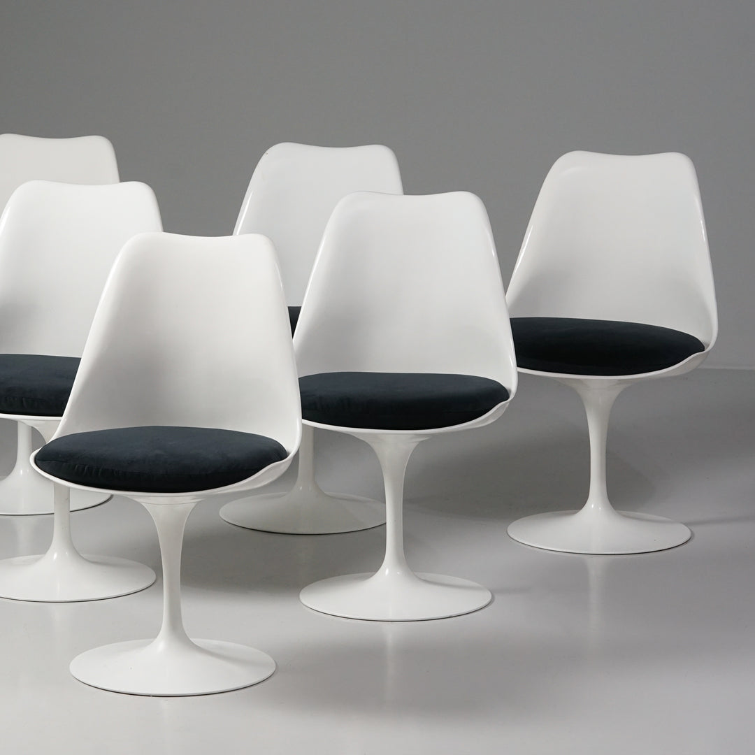 Model Tulppaani chairs (6 pieces), Eero Saarinen, Knoll, Late 20th Century