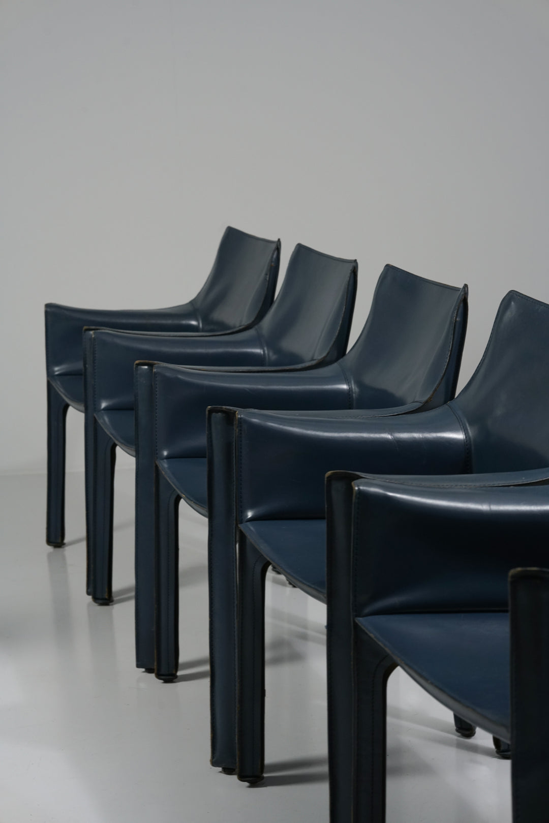 Set of six model Cab 413 chairs, Mario Bellini, Cassina, 1970s