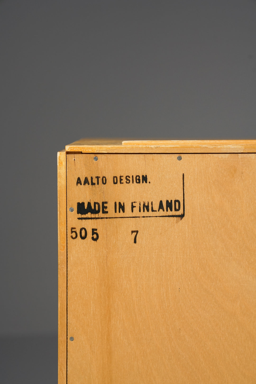 Harvinainen malli 505 pinottava hylly, Aino Aalto, Oy Huonekalu- ja Rakennustyötehdas Ab, 30-luku