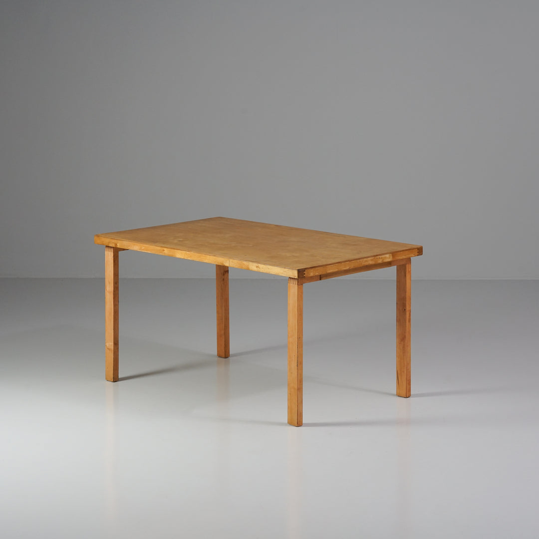 Children's table, Alvar Aalto, Oy Huonekalu- ja Rakennustyötehdas Ab, 1940s